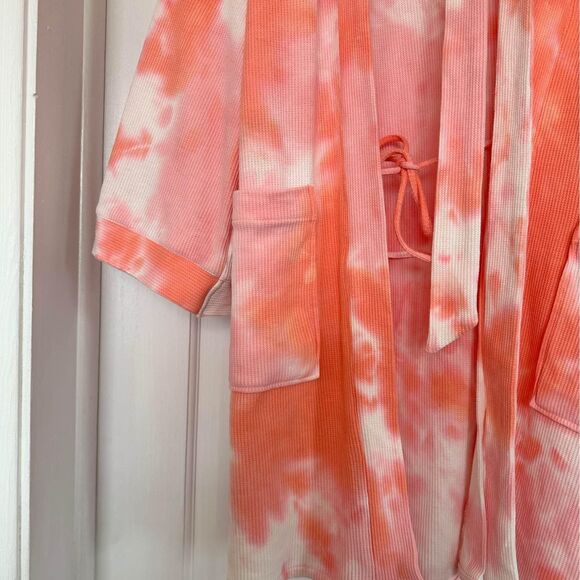 tie-dyed, waffle robe size XS - Picture 2 of 5